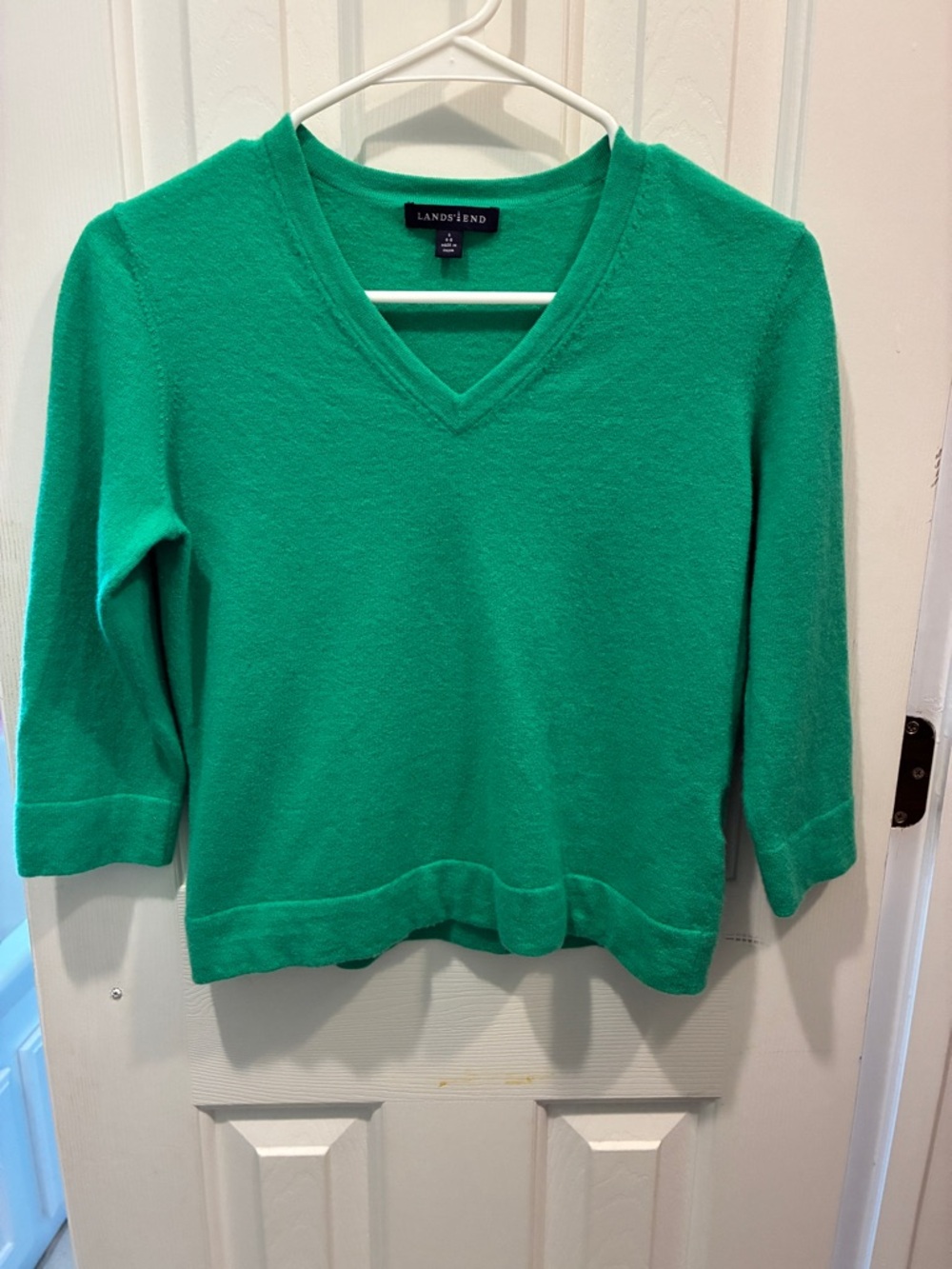 Lands' End V-Neck Green Cashmere 3/4 Sleeve Sweater